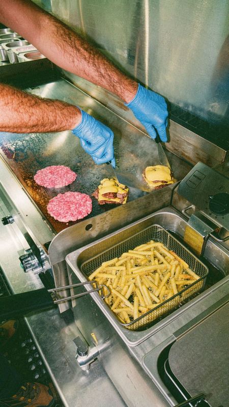 Big Head Burgers